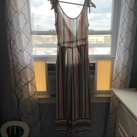 Jumpsuits - Picture 2 of 2